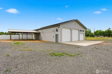 4101 Ahtanum Yakima WA 98903