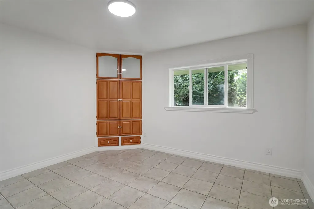 14902 Turner Road SE Rainier WA 98576