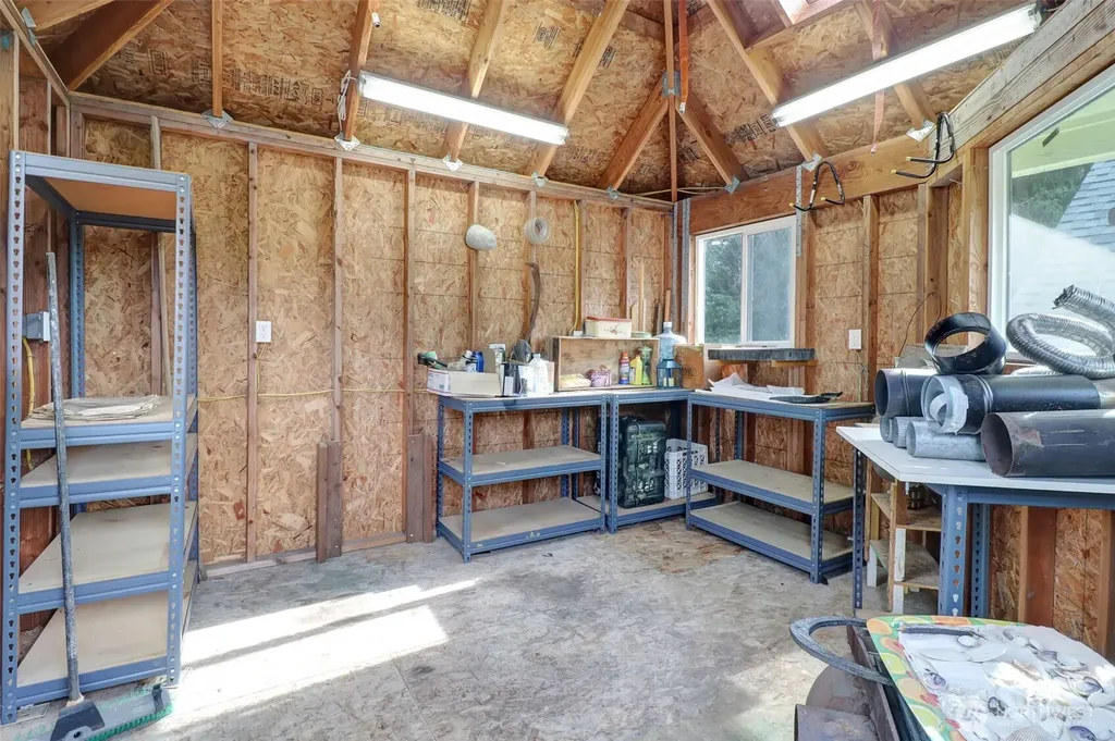 14902 Turner Road SE Rainier WA 98576