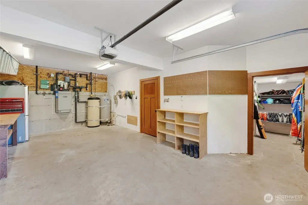 8574 Mount Baker Highway Deming WA 98244