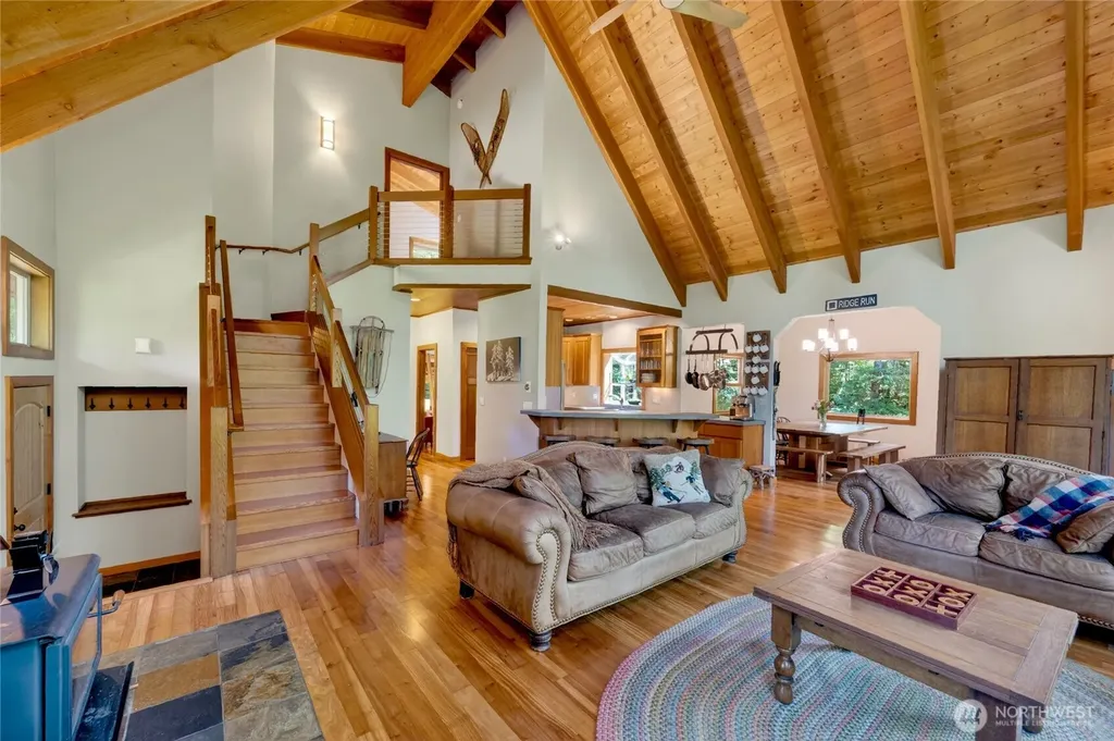 8574 Mount Baker Highway Deming WA 98244