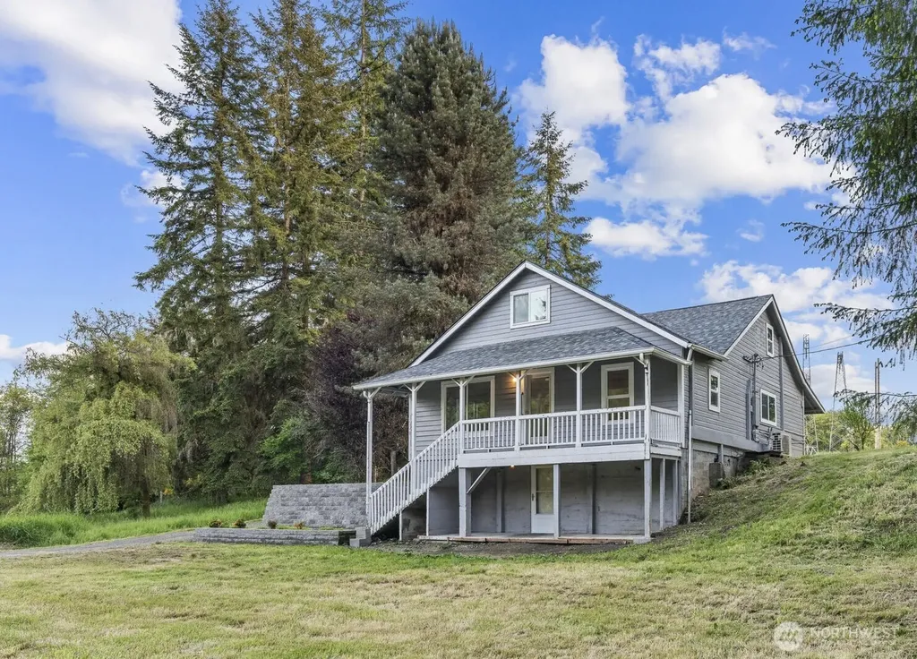 172 S Bank Road Elma WA 98541