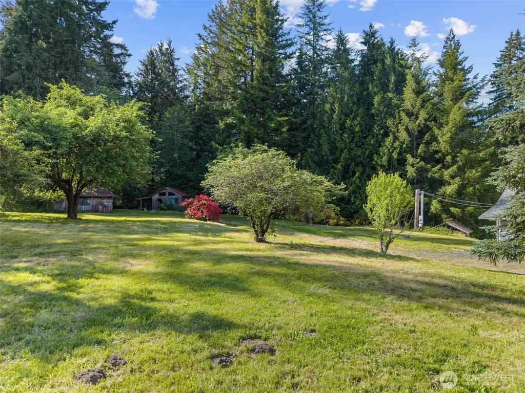172 S Bank Road Elma WA 98541