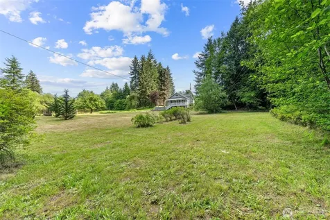 172 S Bank Road Elma WA 98541