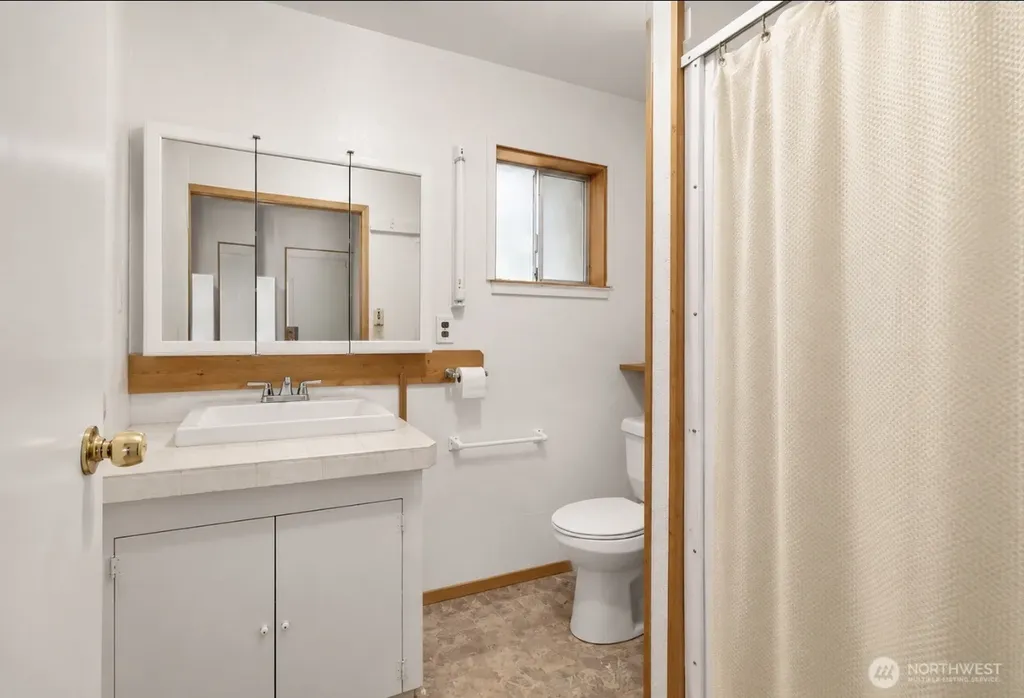 17002 Weaver Lane SW Rochester WA 98579