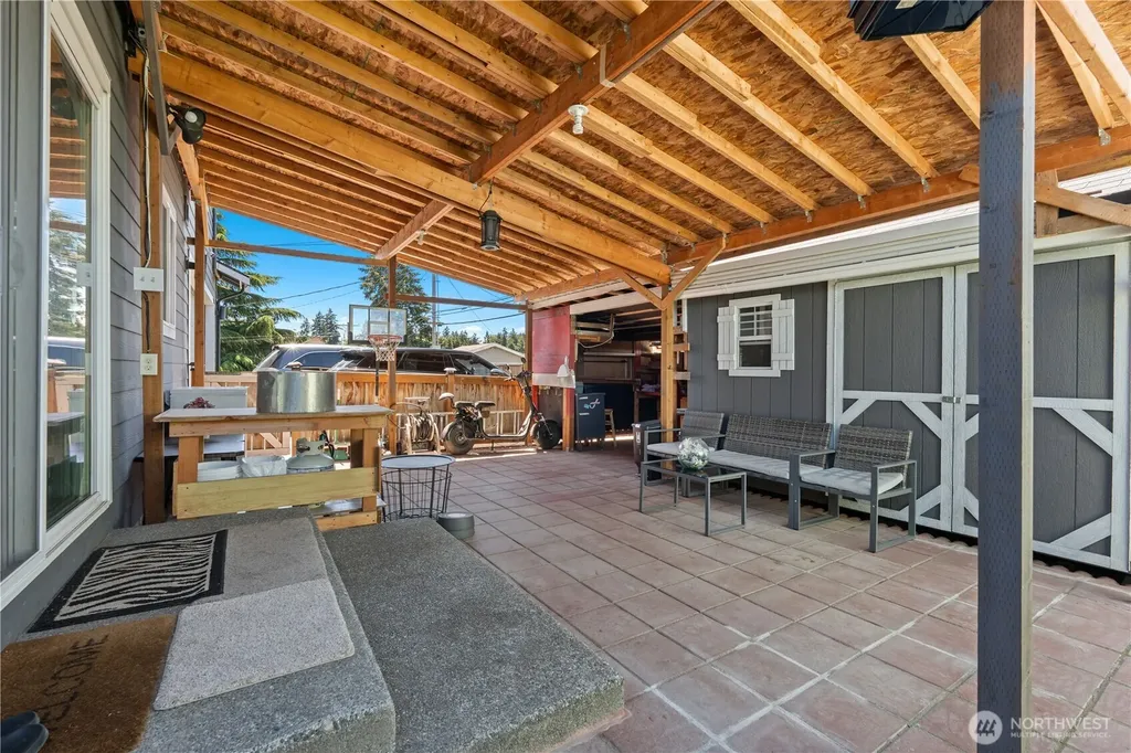 7208 S Oakes Street Tacoma WA 98409