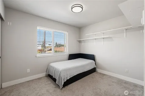 7208 S Oakes Street Tacoma WA 98409