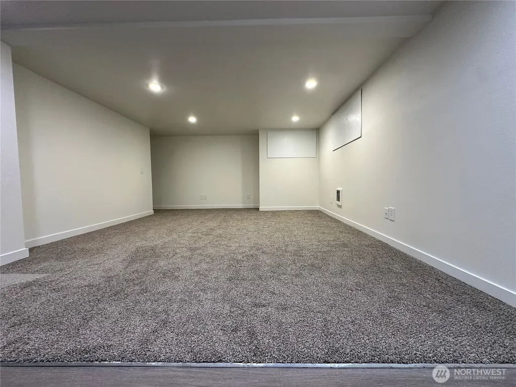 341 Bertha Avenue Bremerton WA 98312