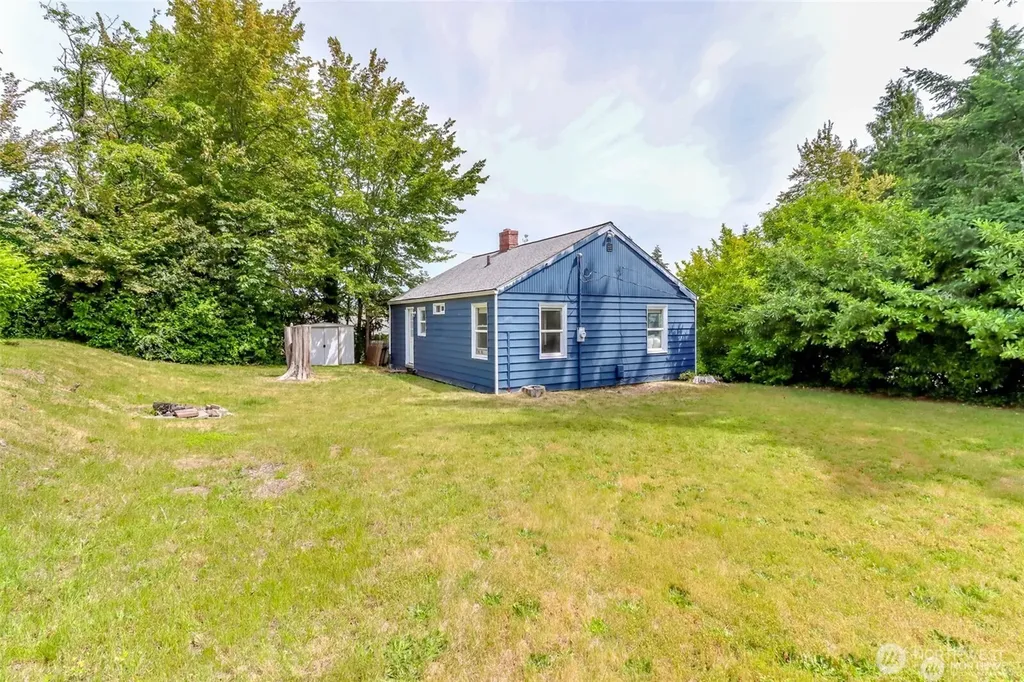 341 Bertha Avenue Bremerton WA 98312