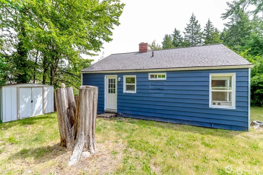 341 Bertha Avenue Bremerton WA 98312