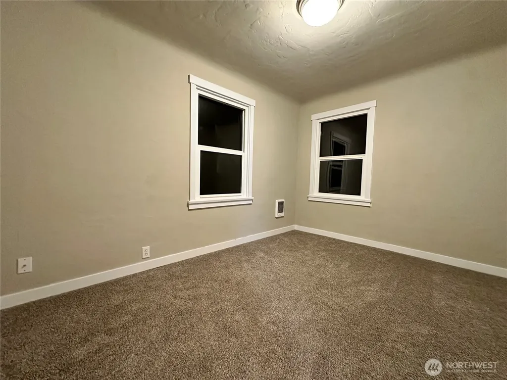 341 Bertha Avenue Bremerton WA 98312