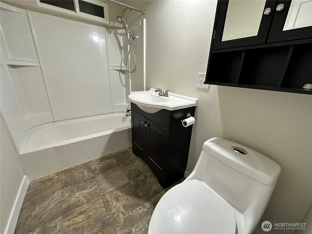 341 Bertha Avenue Bremerton WA 98312