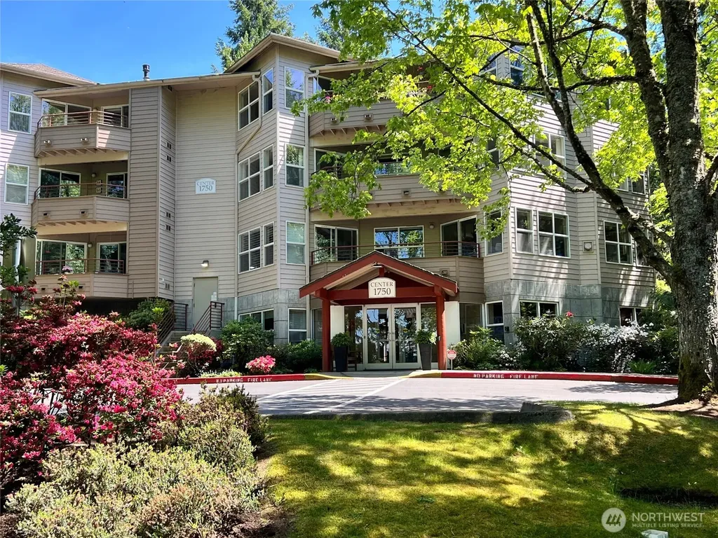 1684 152nd Avenue NE Bellevue WA 98007