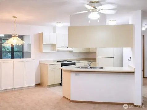 1684 152nd Avenue NE Bellevue WA 98007