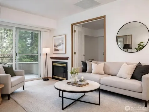 1684 152nd Avenue NE Bellevue WA 98007