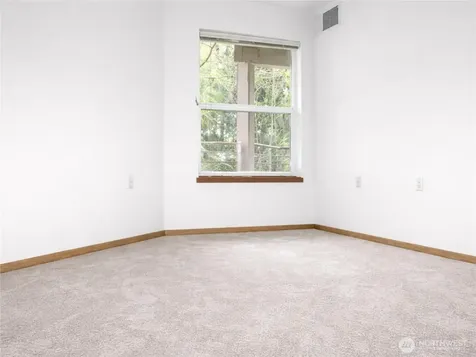 1684 152nd Avenue NE Bellevue WA 98007