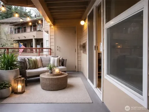1684 152nd Avenue NE Bellevue WA 98007