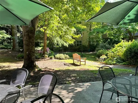 1684 152nd Avenue NE Bellevue WA 98007