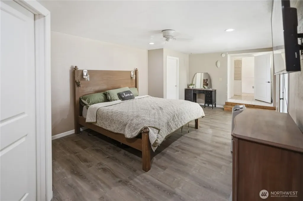 214 G Street NE Ephrata WA 98823