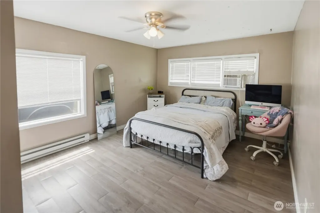 214 G Street NE Ephrata WA 98823