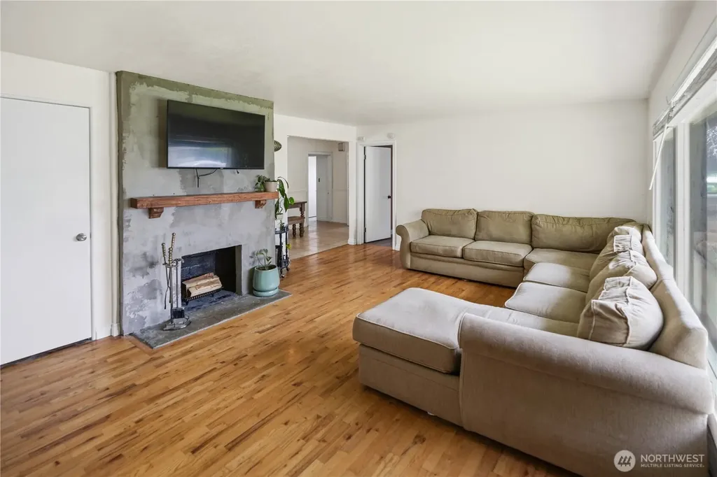 214 G Street NE Ephrata WA 98823