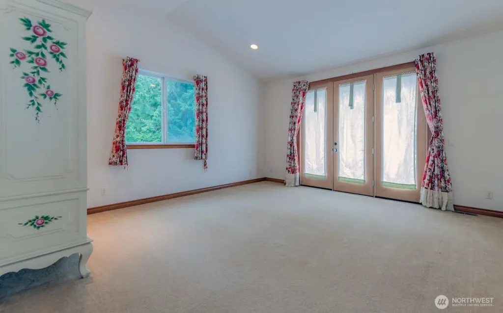 823 Fox Hollow Road Sequim WA 98382