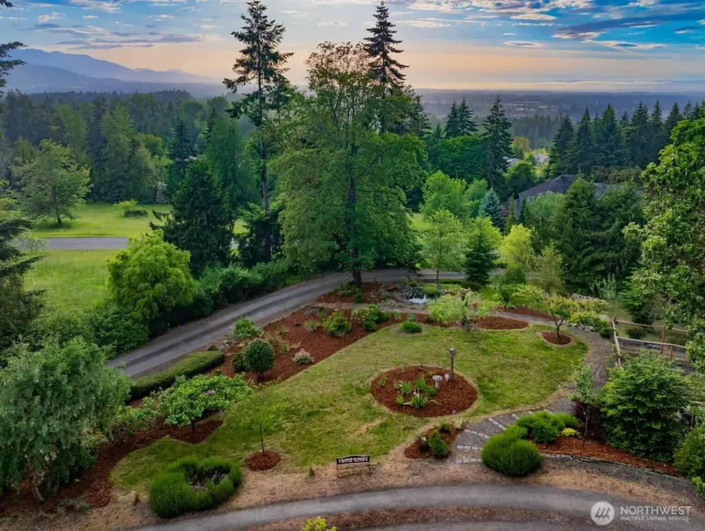 823 Fox Hollow Road Sequim WA 98382