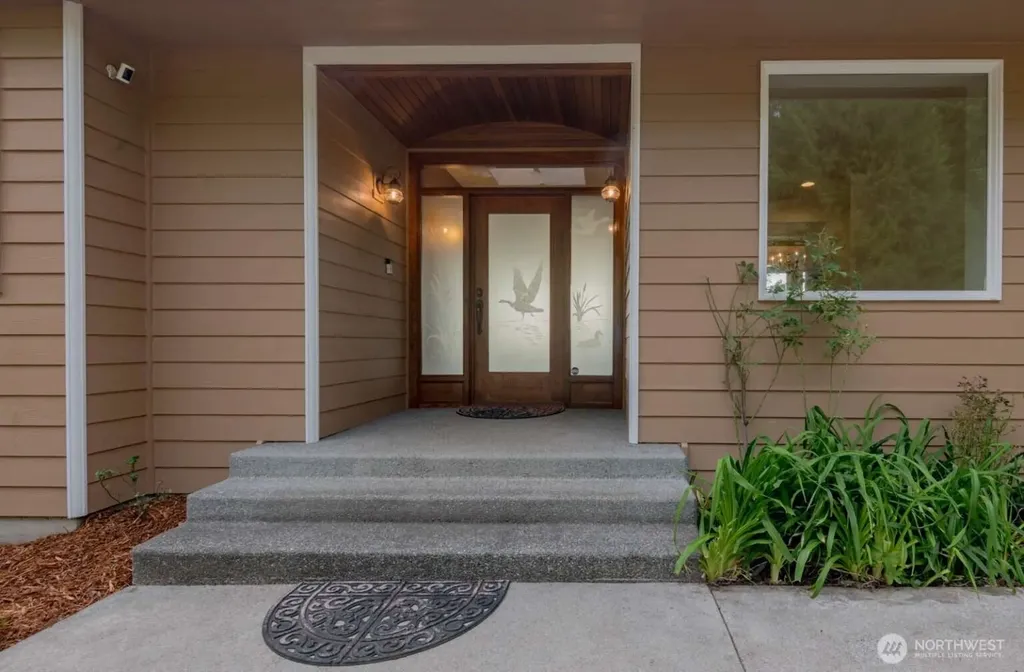 823 Fox Hollow Road Sequim WA 98382