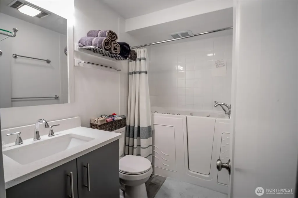 7806 Birch Bay Drive Blaine WA 98230