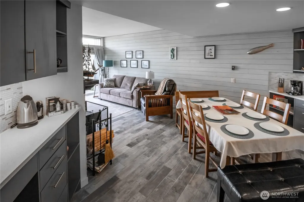 7806 Birch Bay Drive Blaine WA 98230