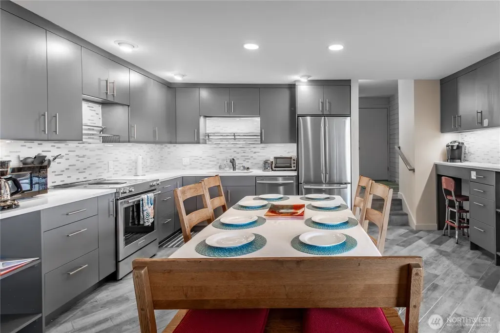 7806 Birch Bay Drive Blaine WA 98230