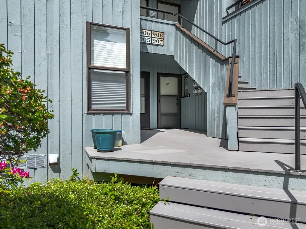 7806 Birch Bay Drive Blaine WA 98230