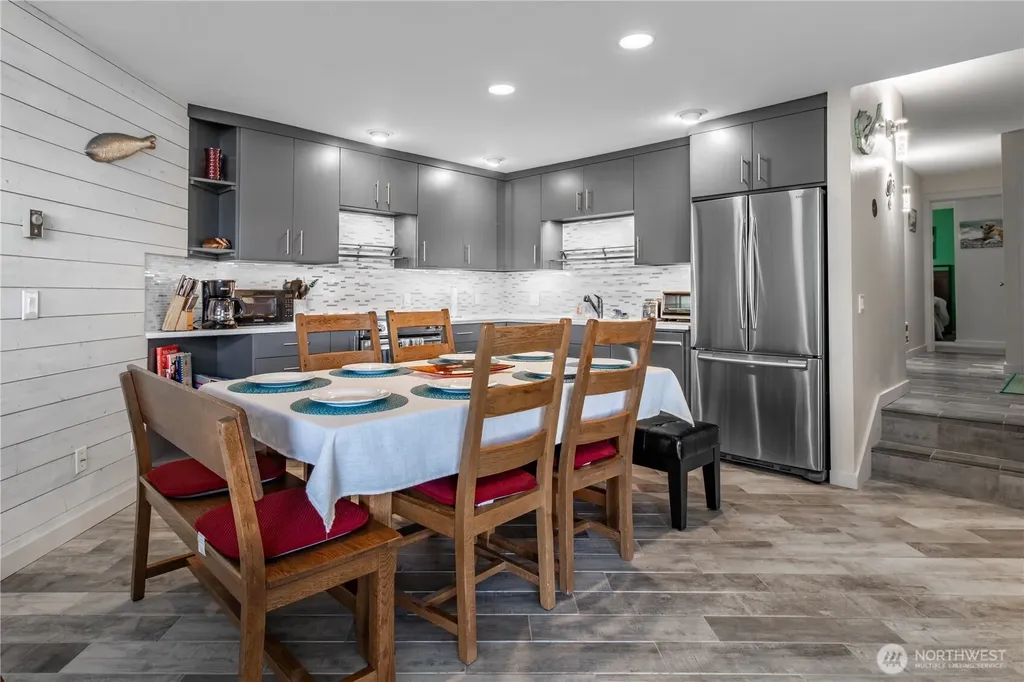7806 Birch Bay Drive Blaine WA 98230