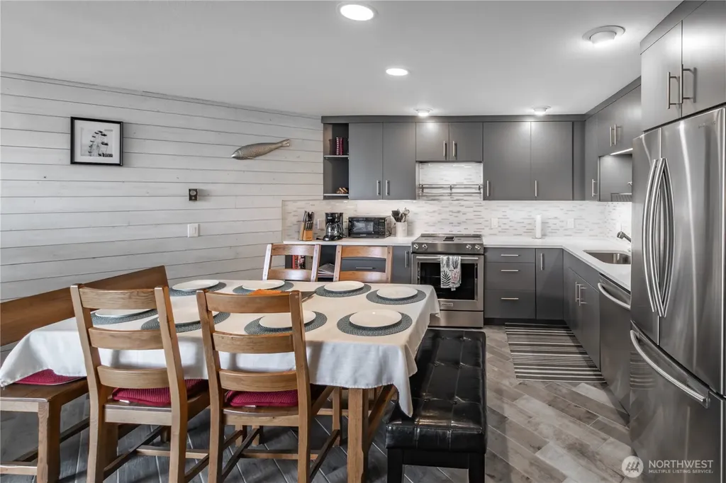7806 Birch Bay Drive Blaine WA 98230