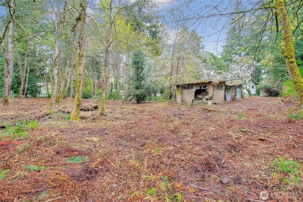 36529 6th Avenue SW Federal Way WA 98023