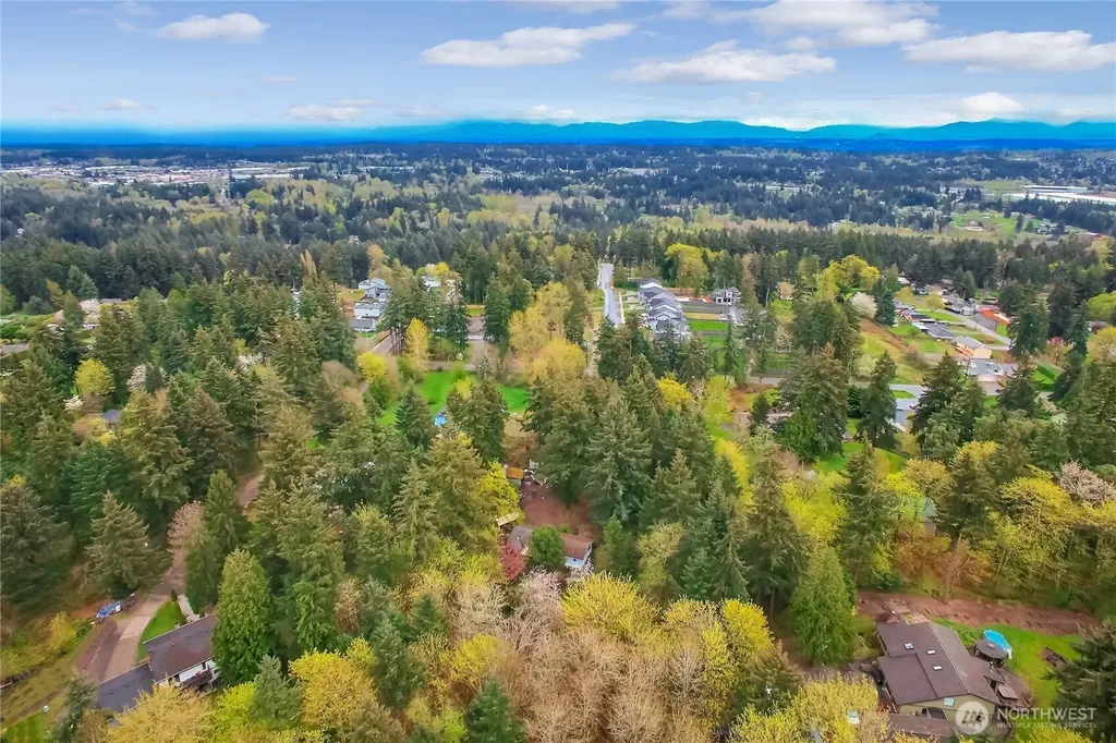 36529 6th Avenue SW Federal Way WA 98023
