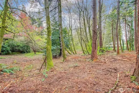 36529 6th Avenue SW Federal Way WA 98023