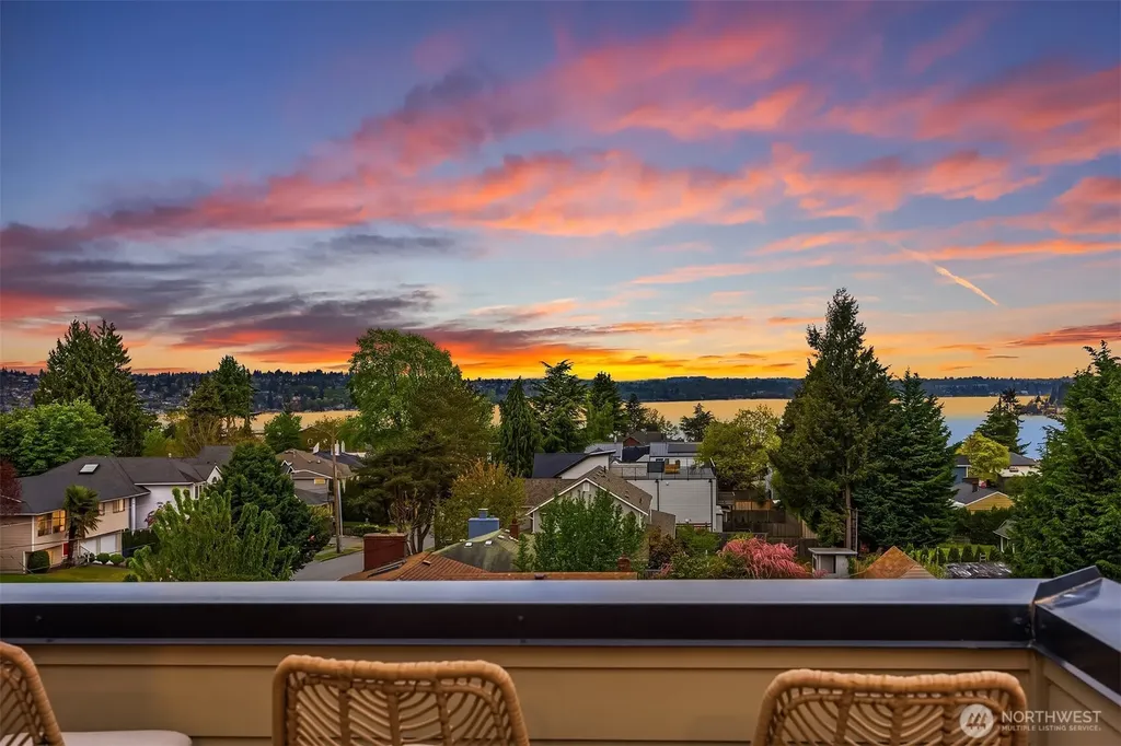 1100 N 31st Street Renton WA 98056
