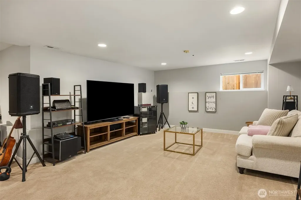 1100 N 31st Street Renton WA 98056