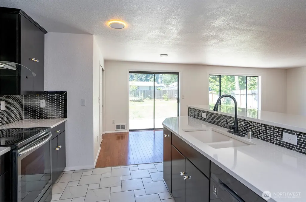 619 Hidden Forest Drive SE Olympia WA 98513