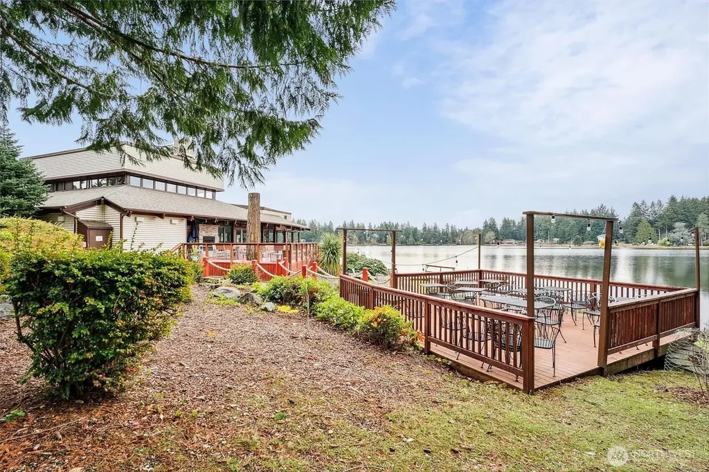 11409 Hillcrest Drive Anderson Island WA 98303