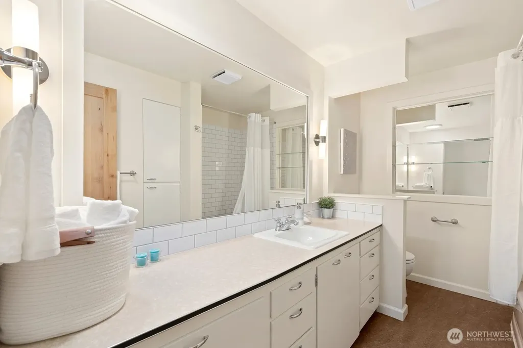 1018 NW 130th Street Seattle WA 98177