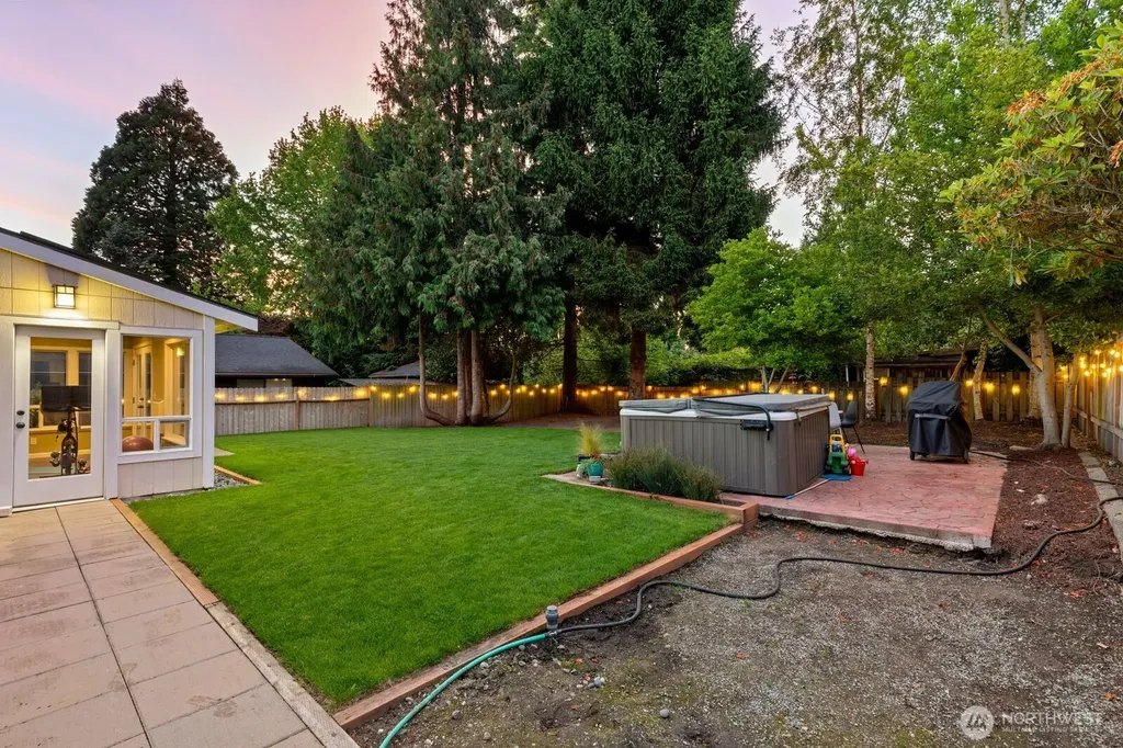 1018 NW 130th Street Seattle WA 98177