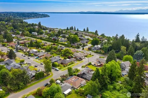 1018 NW 130th Street Seattle WA 98177