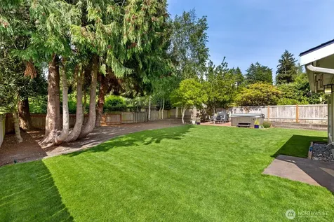 1018 NW 130th Street Seattle WA 98177