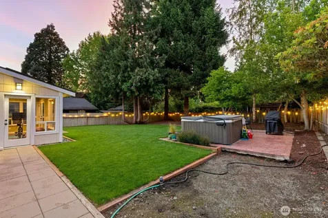 1018 NW 130th Street Seattle WA 98177