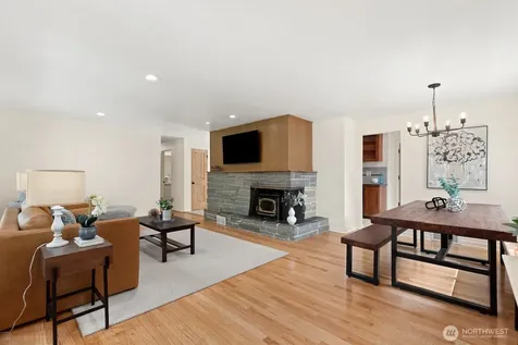 1018 NW 130th Street Seattle WA 98177