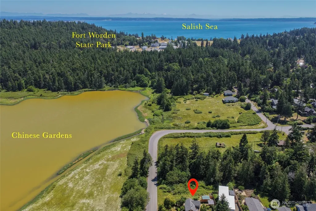 305 49th Street Port Townsend WA 98368