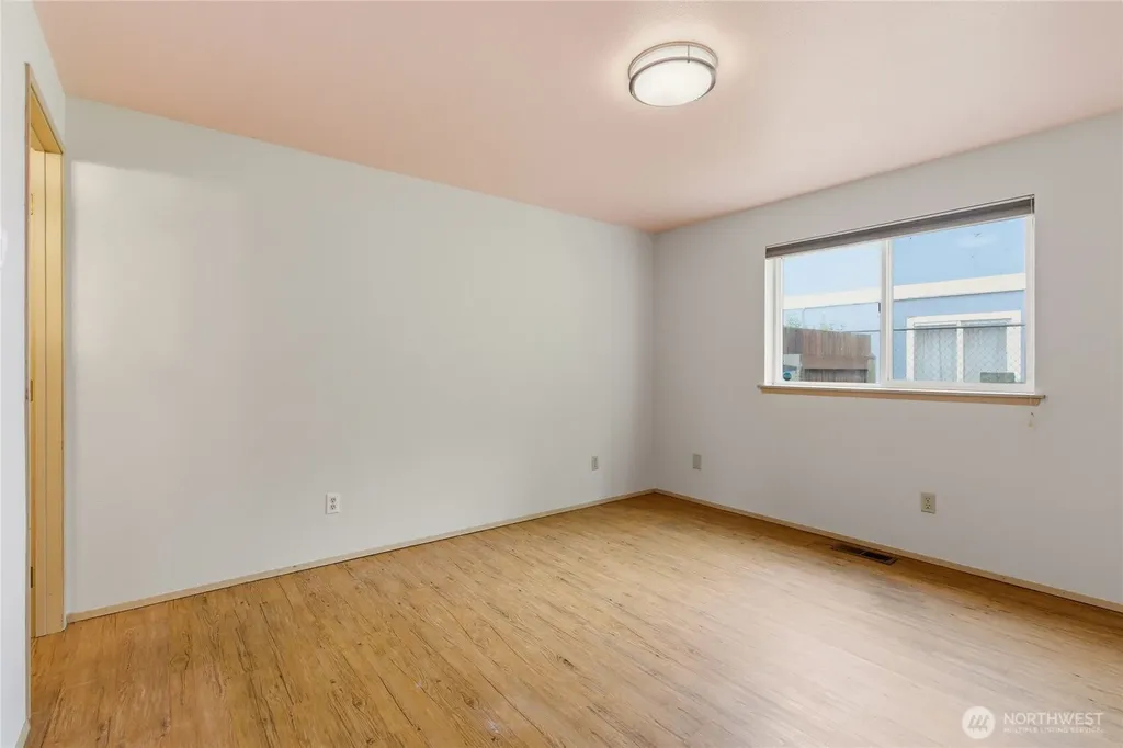 902 Fir Avenue Sultan WA 98294