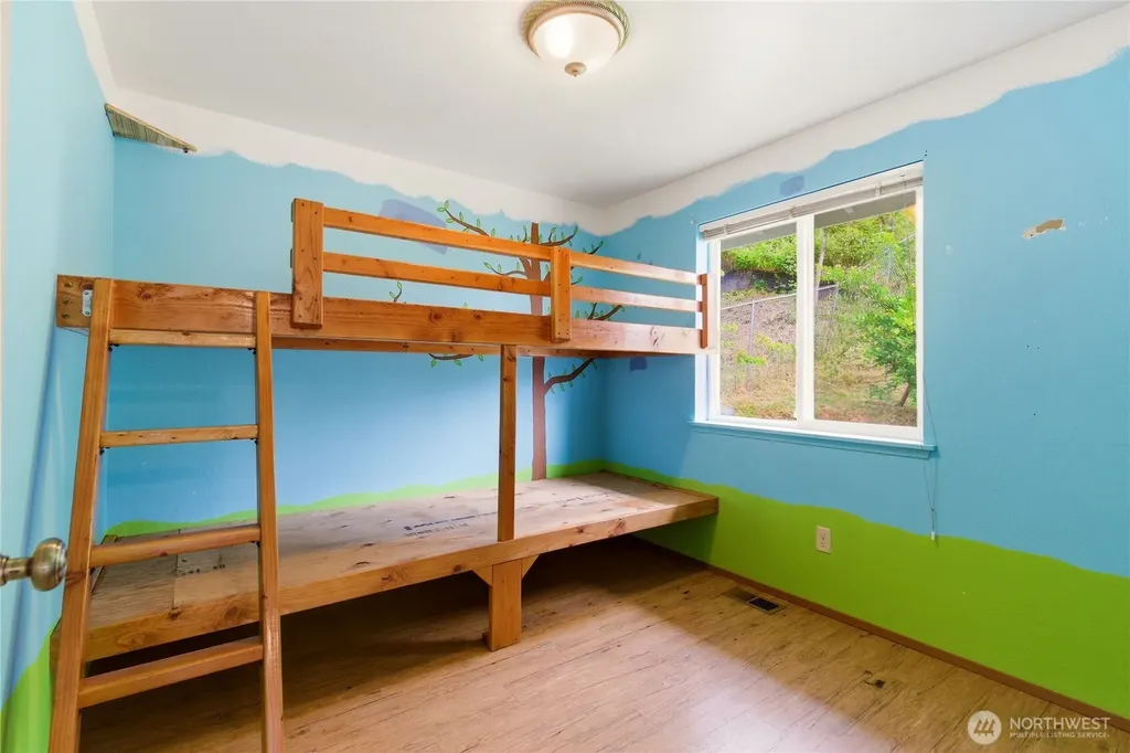 902 Fir Avenue Sultan WA 98294